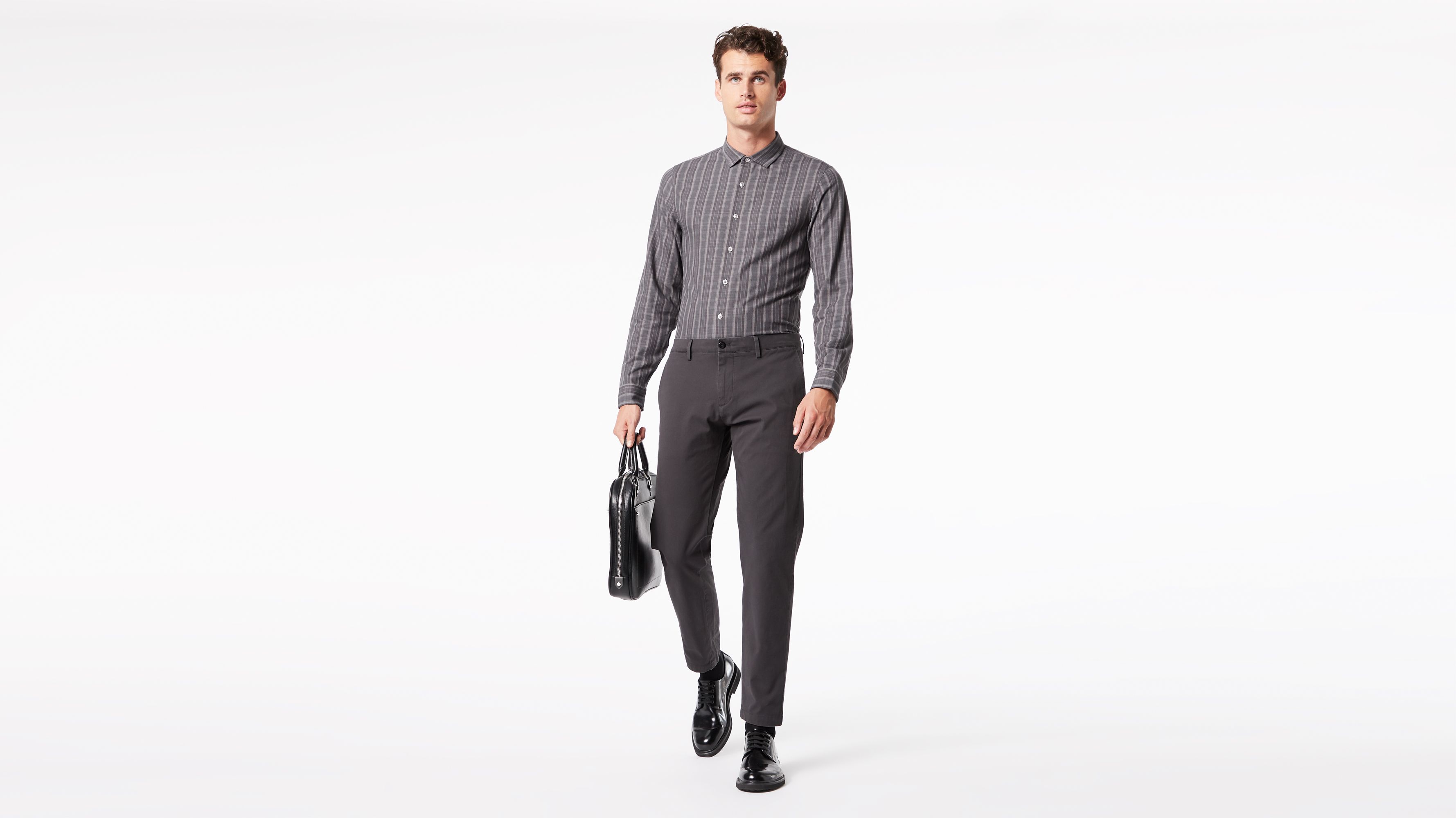 Alpha Chino, Tapered Fit
