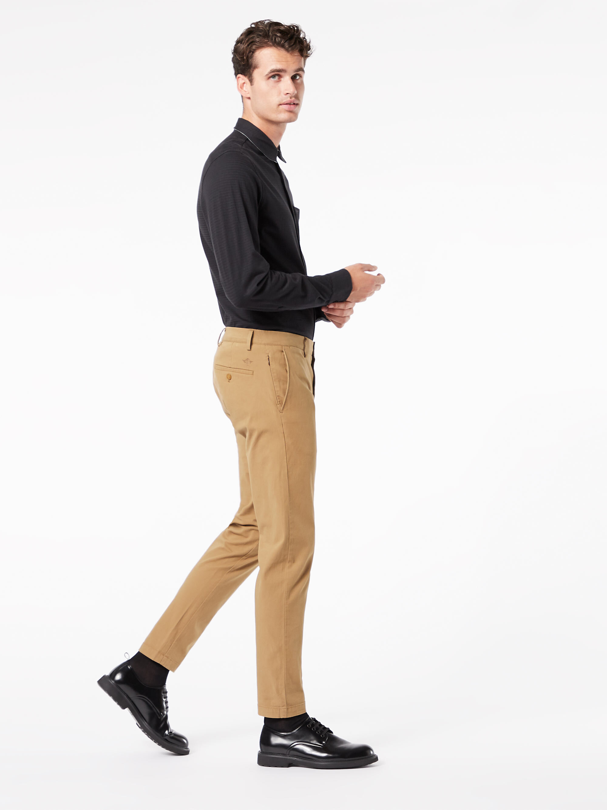 Alpha Chino, Tapered Fit