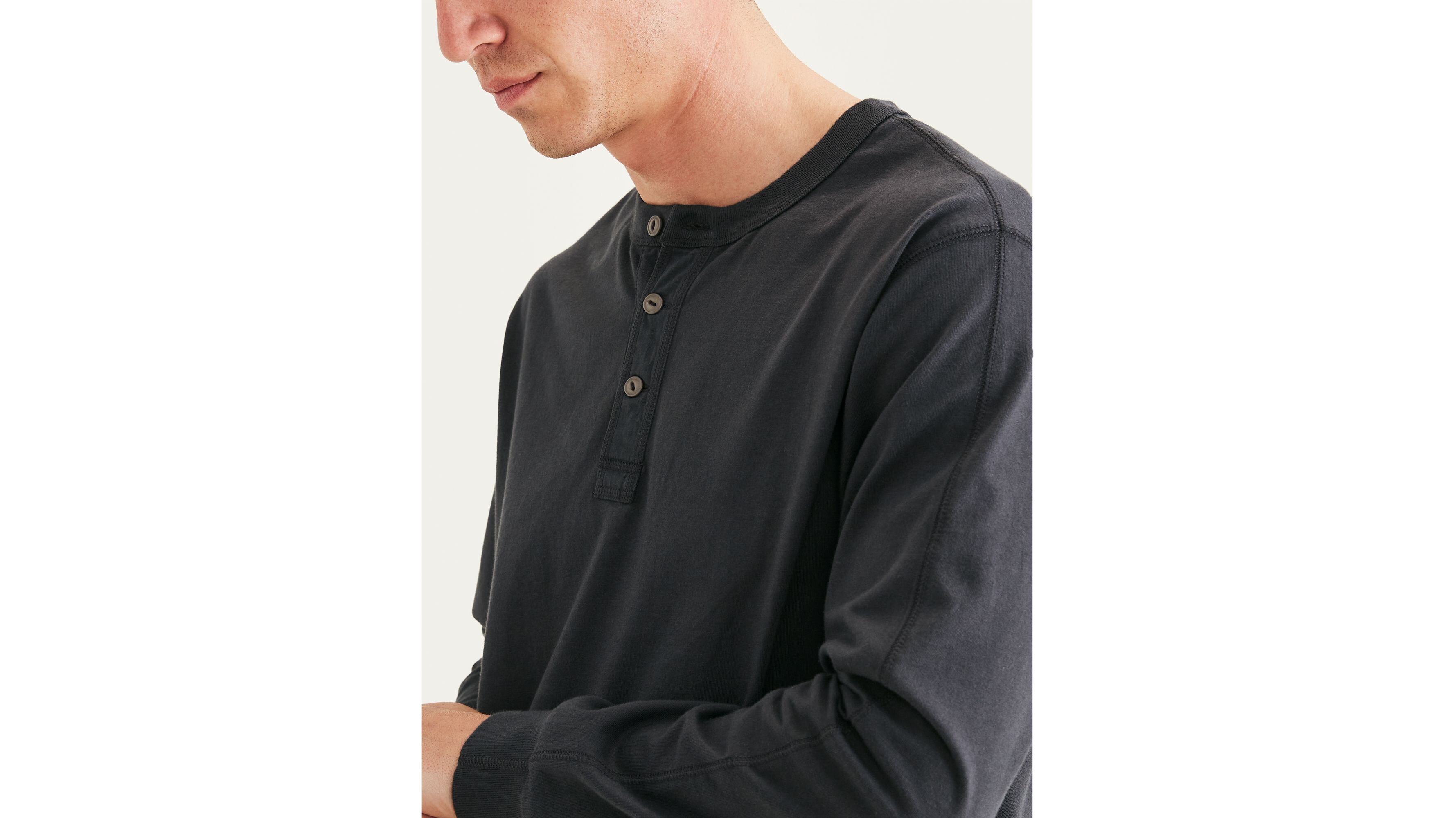 Uzun Kollu Henley Tişört