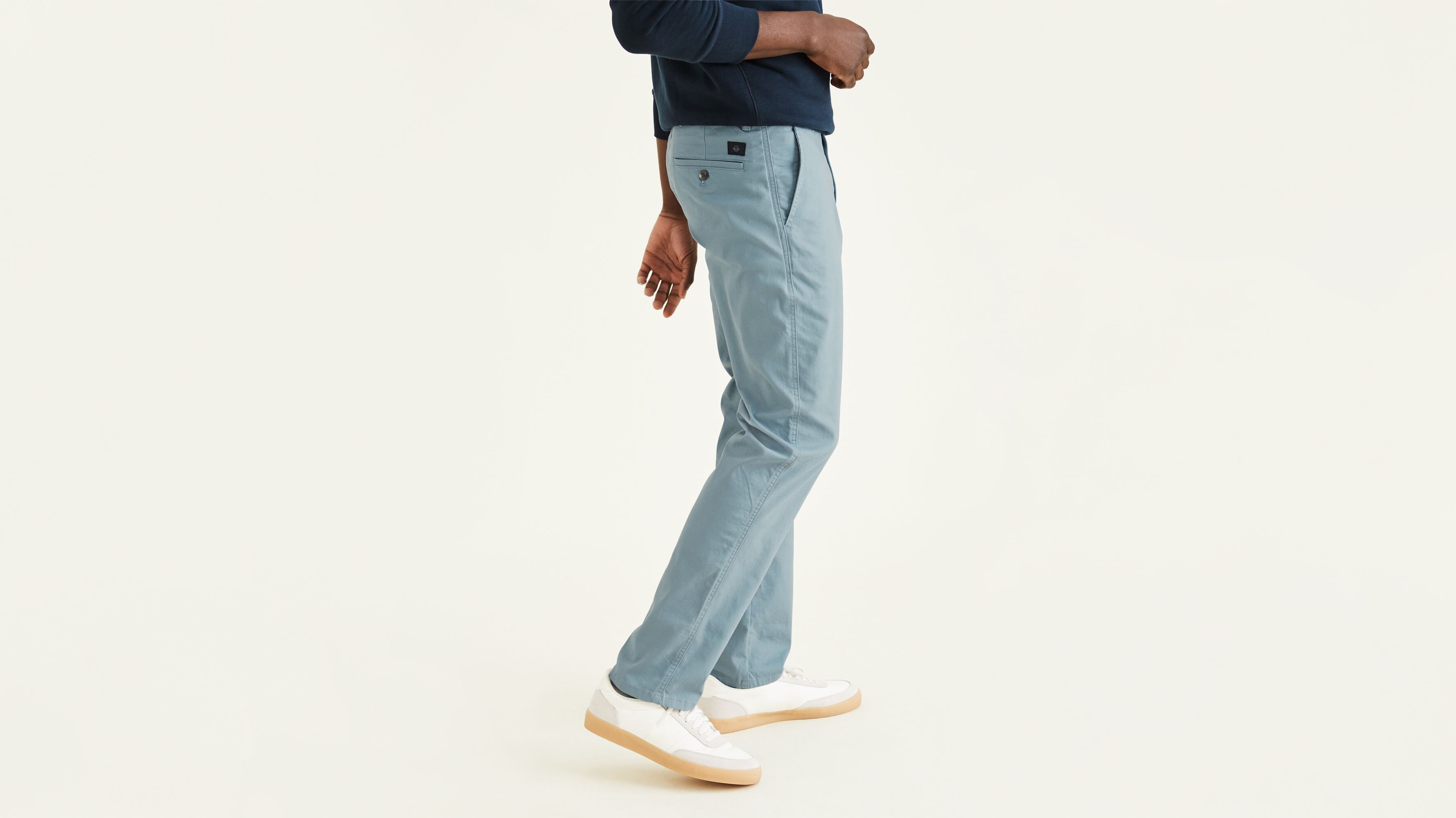 Alpha Icon Chino, Tapered Fit