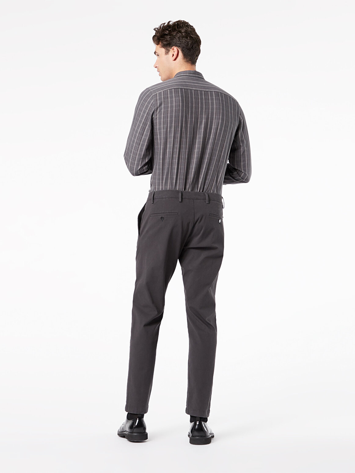 Alpha Chino, Tapered Fit