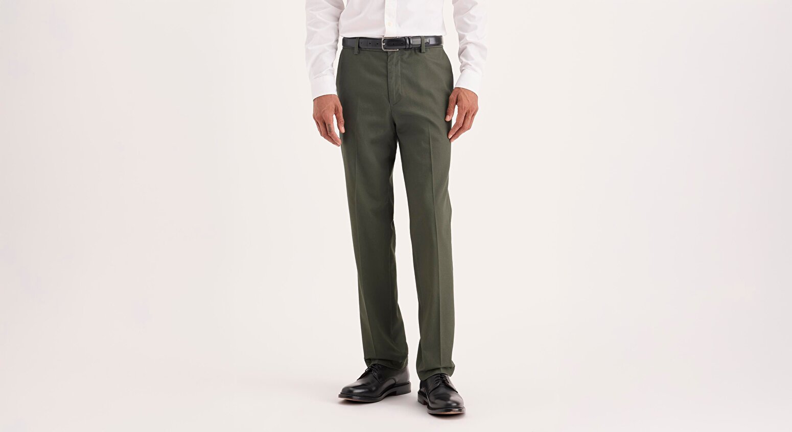 Signature Stain Defender Slim Fit Pantolon