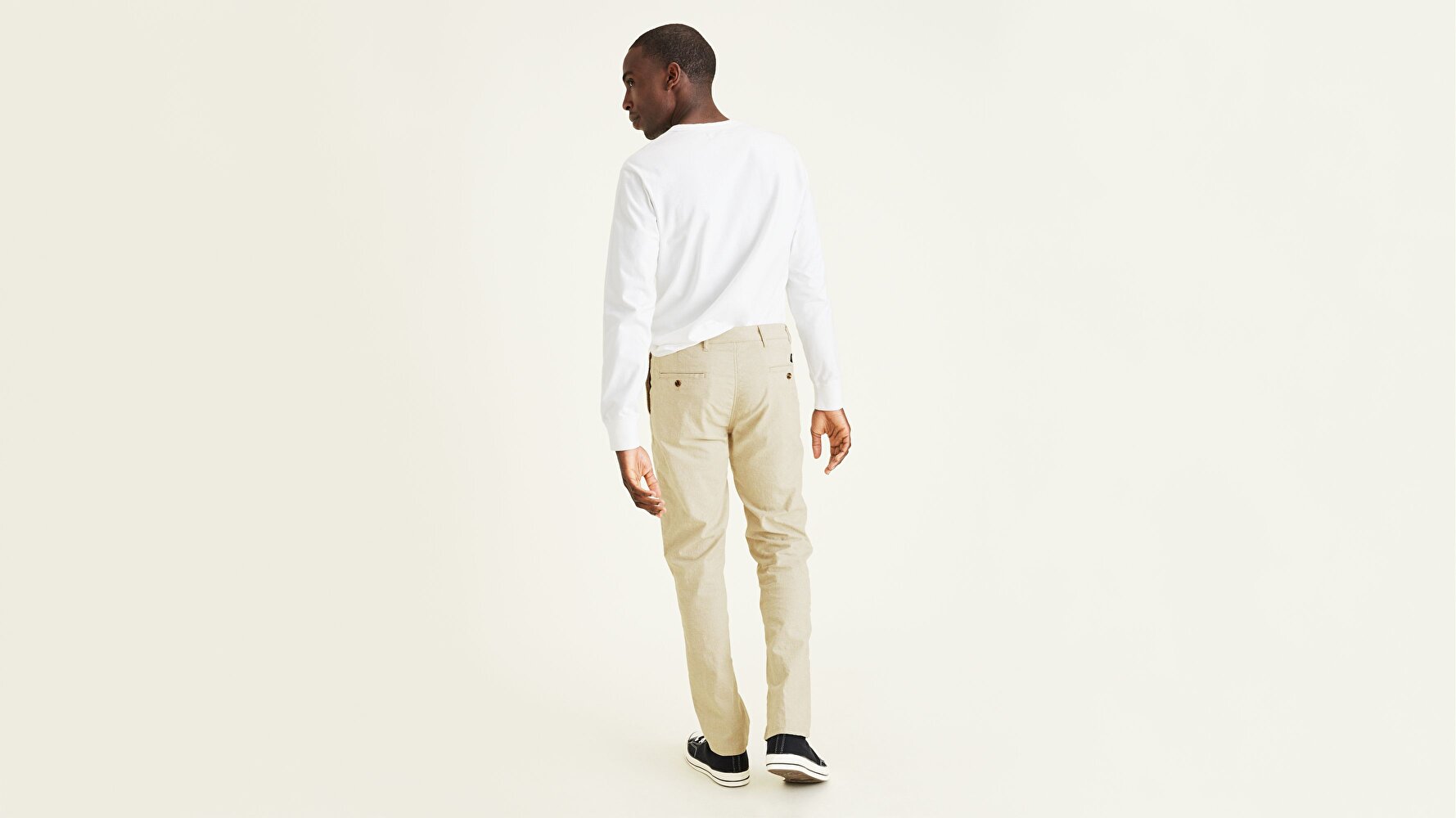Alpha Icon Chino, Tapered Fit
