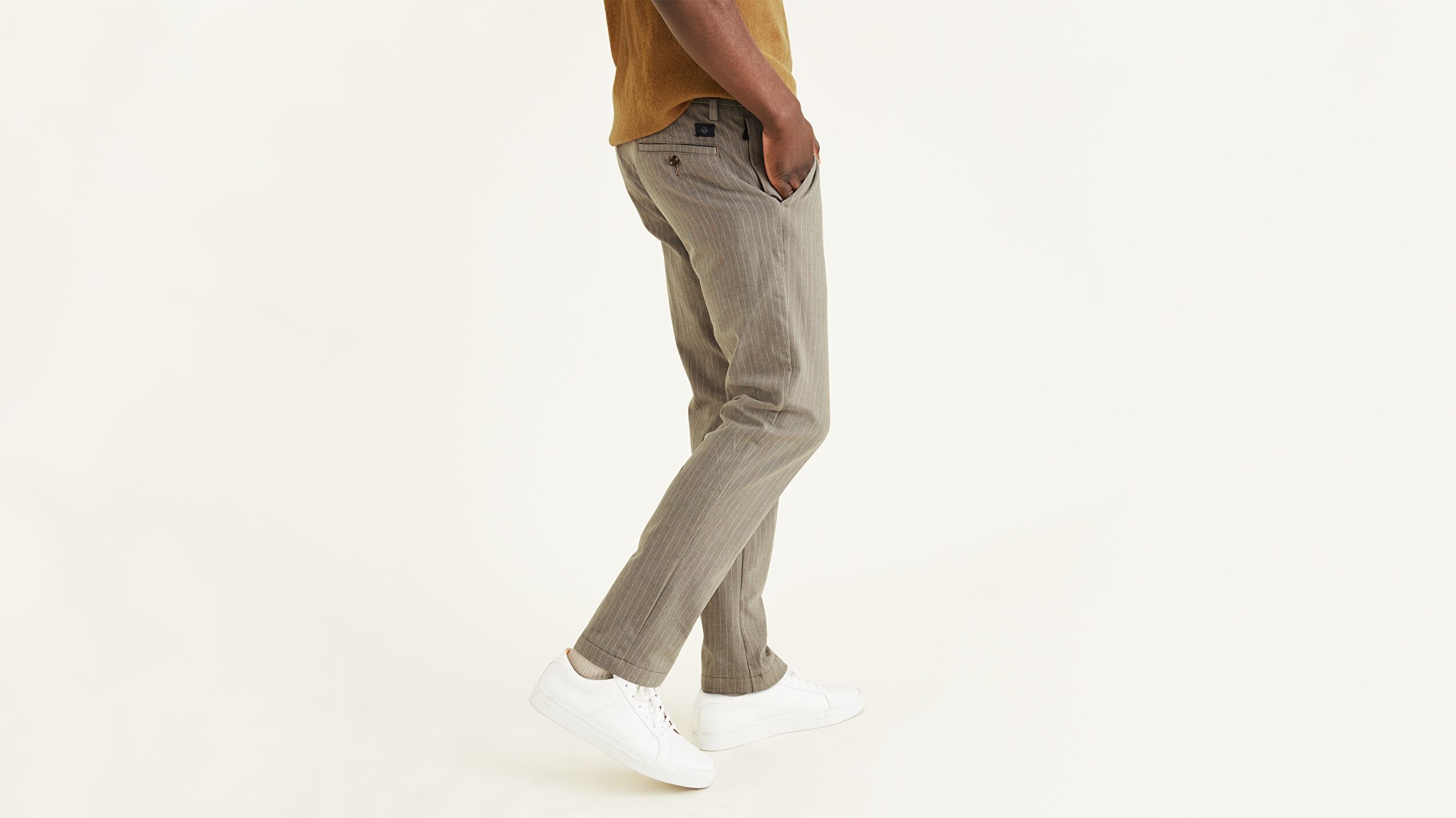 Workday Khaki Yd, Slim Fit