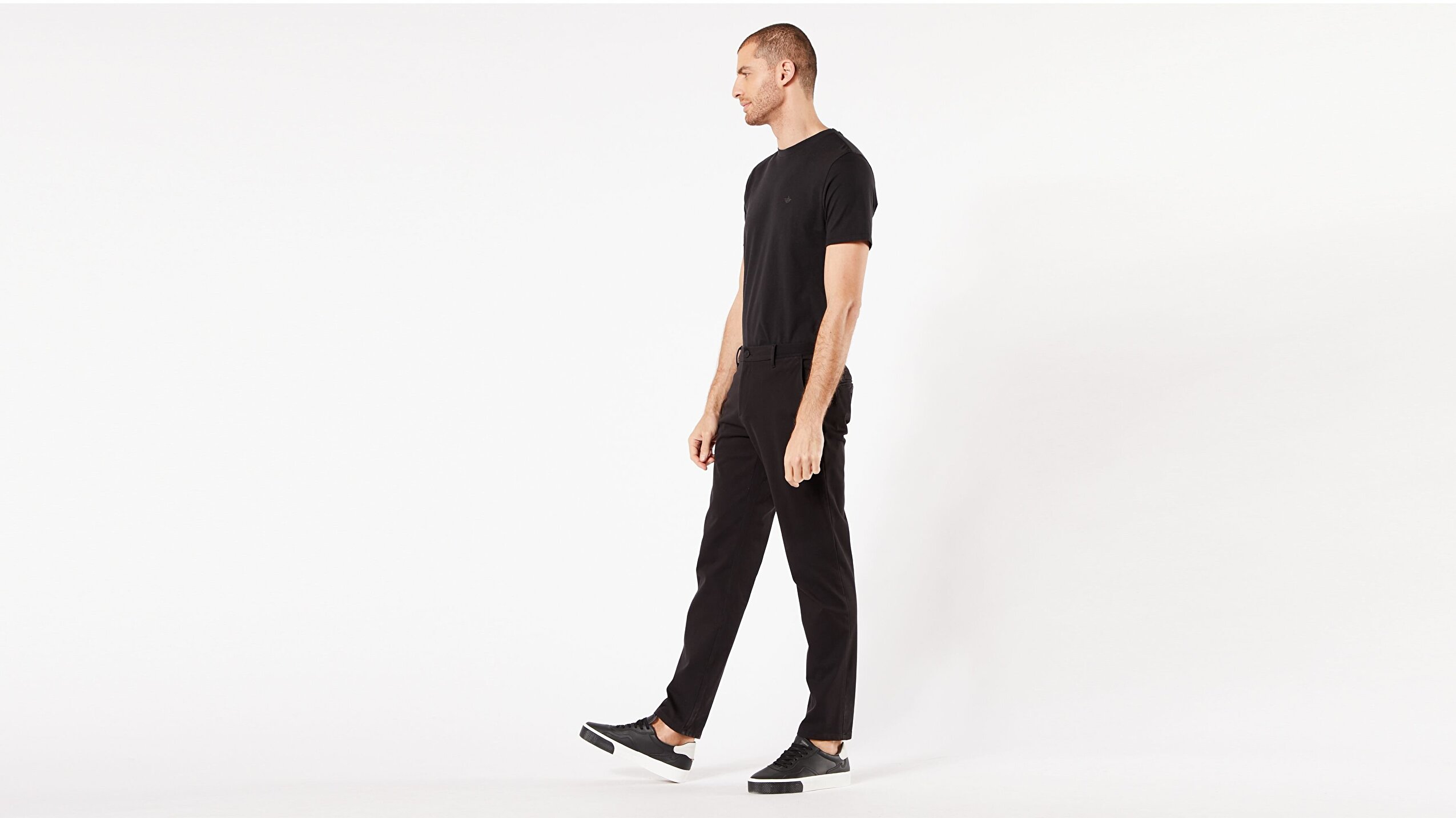 Modern Chino, Tapered Fit