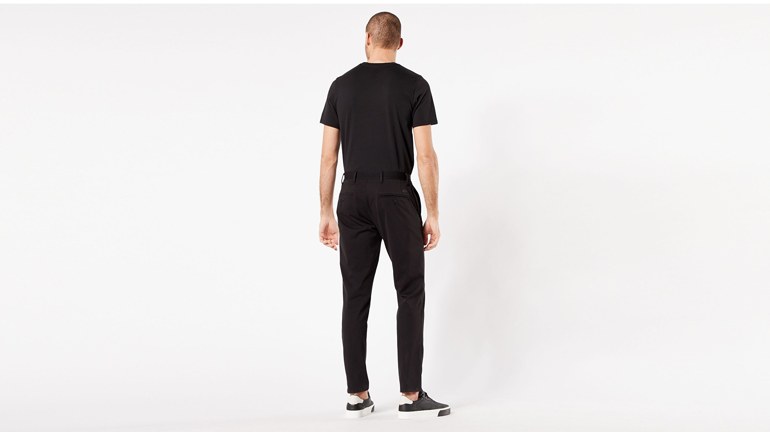 Modern Chino, Tapered Fit