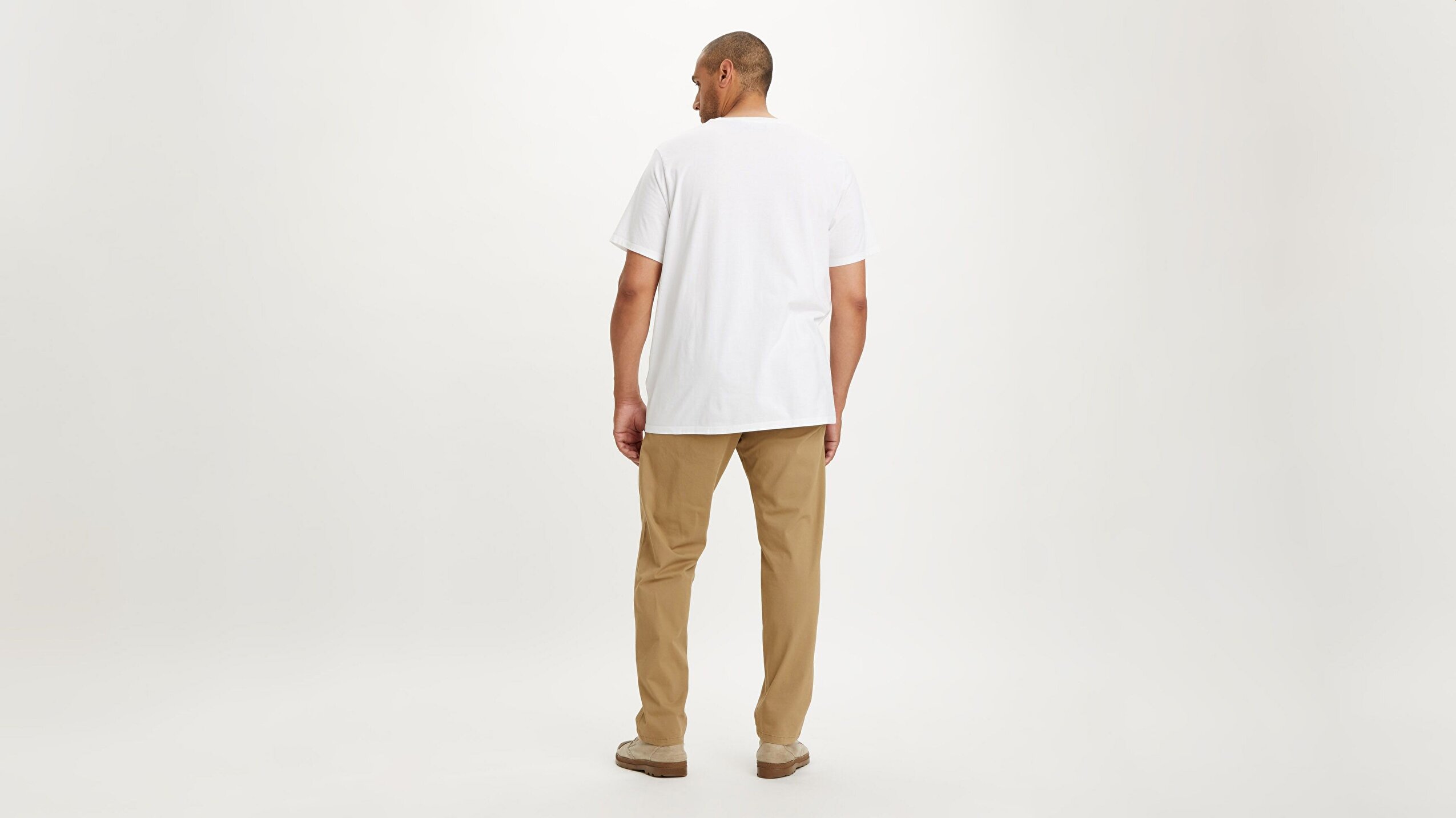 B&T Logo Tee