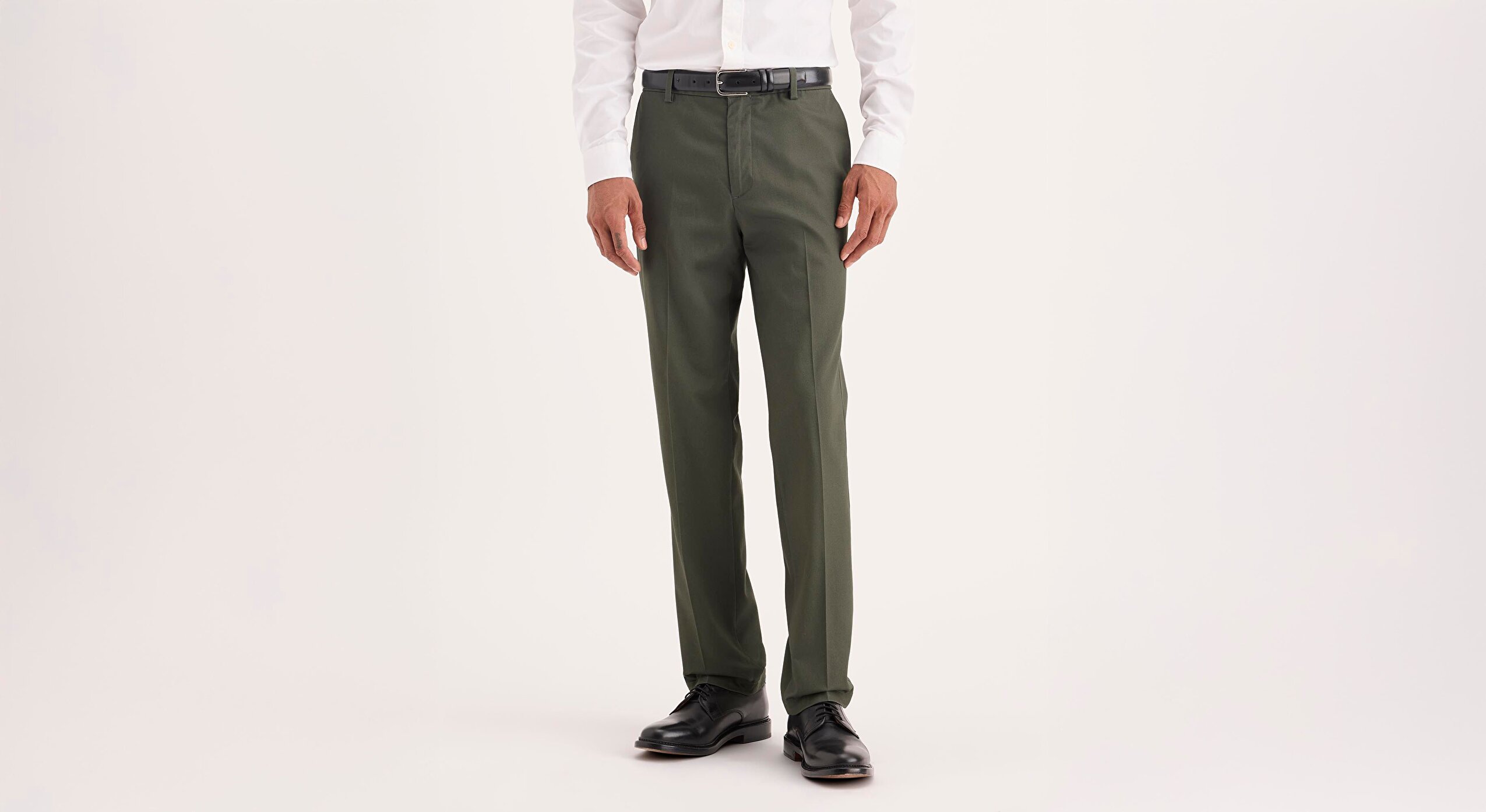 Signature Stain Defender Slim Fit Pantolon